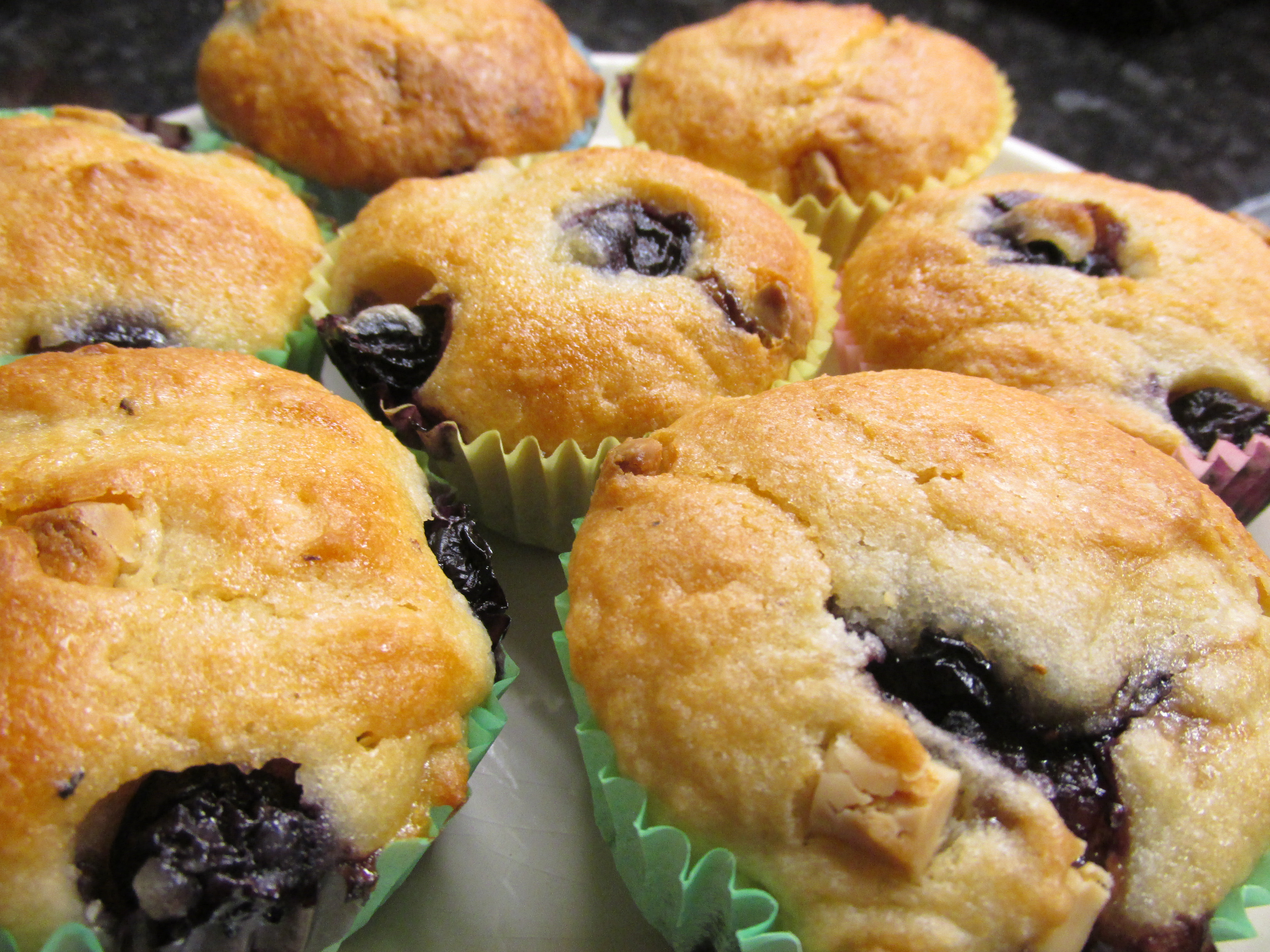 gluten free blueberry and white chocolate muffins